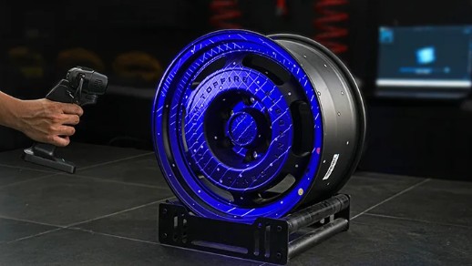 スプレーなしで黒色・金属物体をスキャン