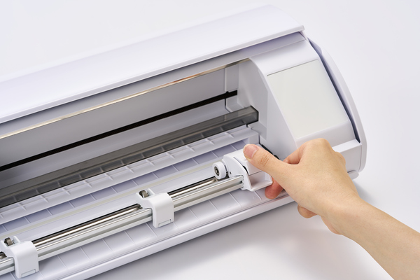 ピンチローラー